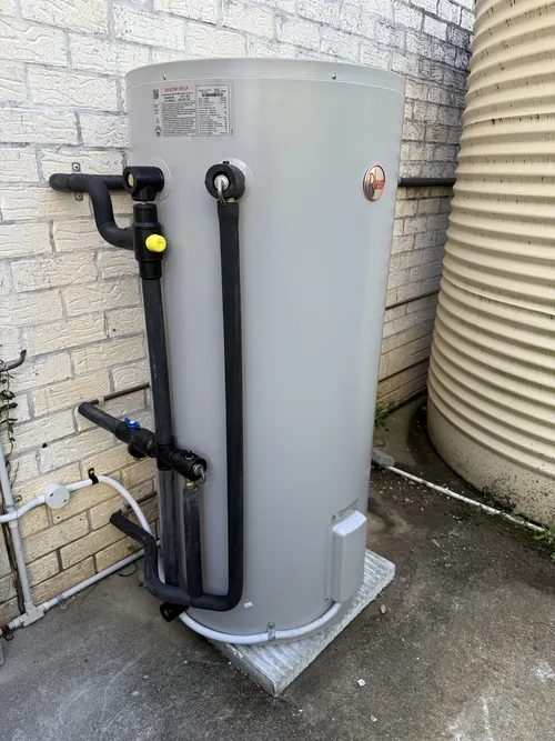 rheem electric hot water system brisbane
