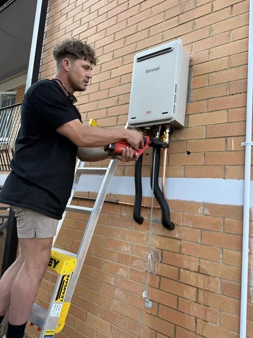 draintech gasfitter installing a gas system